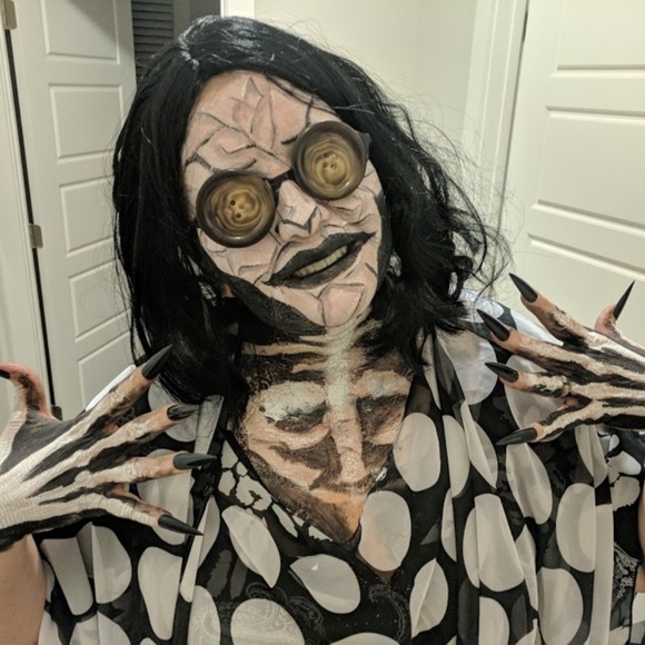 Meet your Posher, Kristen! - Picture 5 of 6